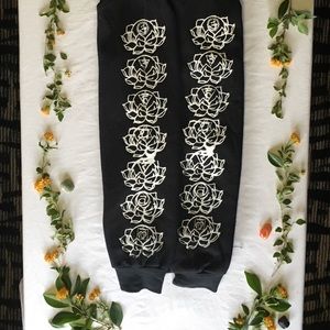 CHAKRA CREW SWEATSHIRT